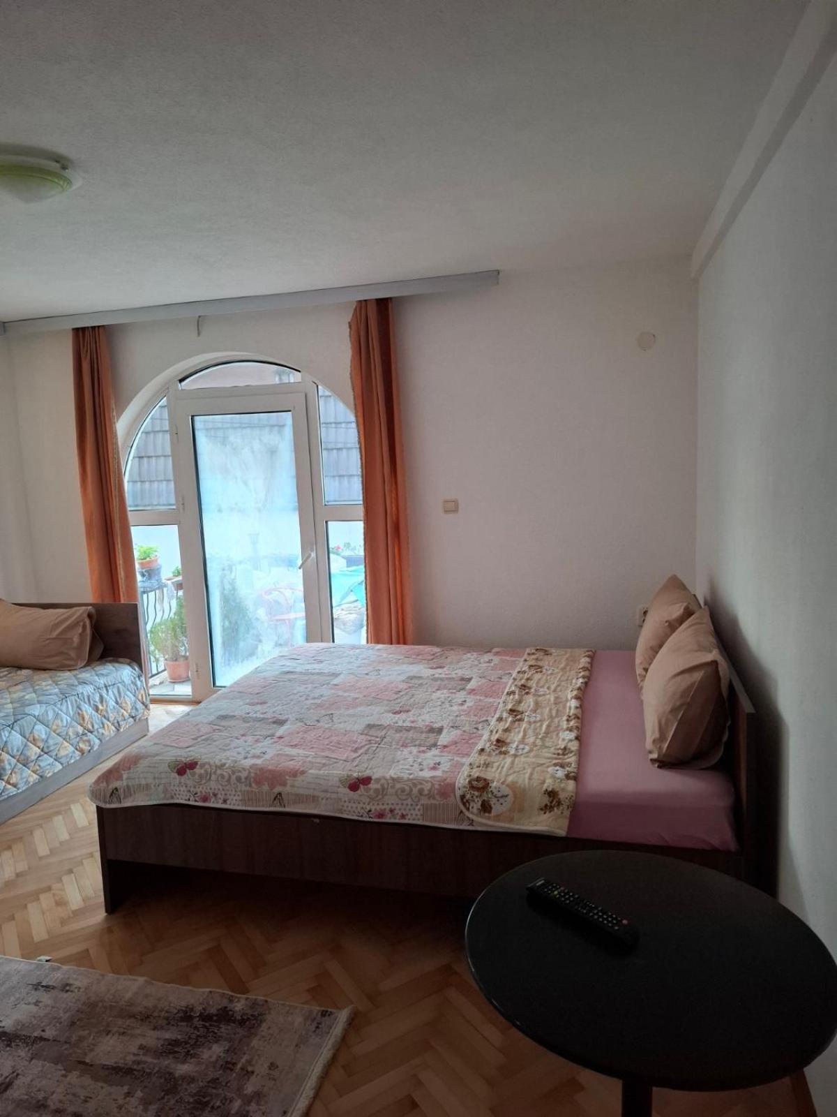 Villa Gjorgi Ohrid Bagian luar foto